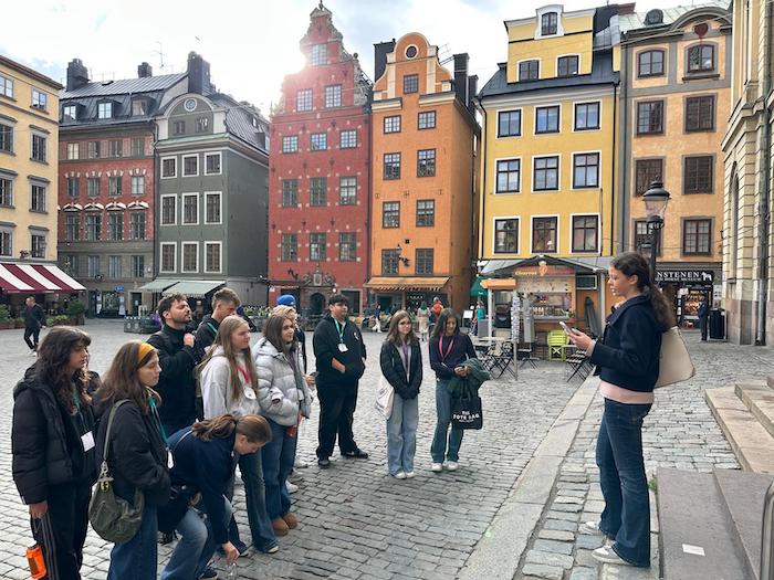 SOS – Solidarity for Sustainability 3