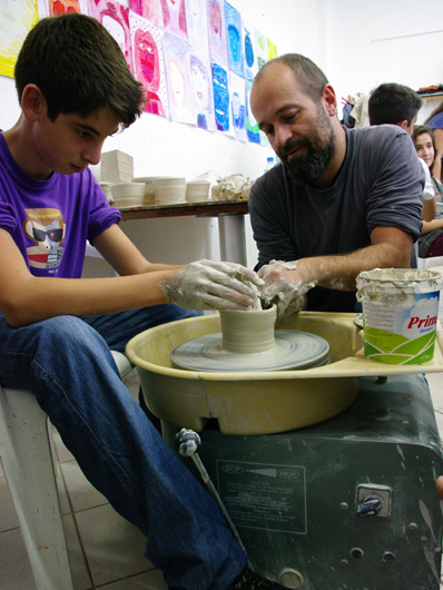 Μάθημα Κεραμικής στο Σχολείο